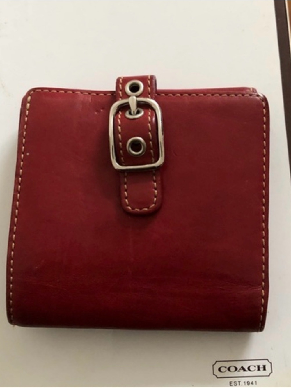 Coach red Leather Buckle Credit Card ID Window Bifold Square Wallet - Vintage